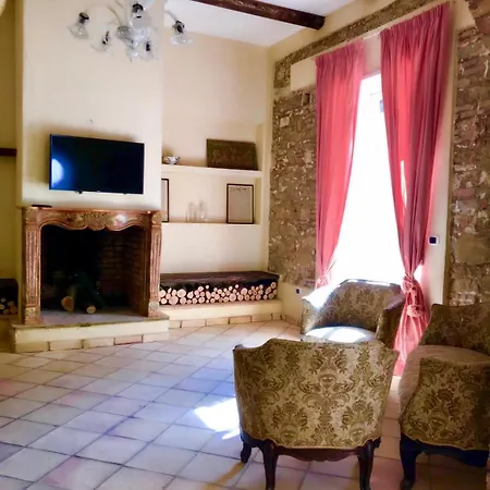 San Francesco بيت للعطل Ciro